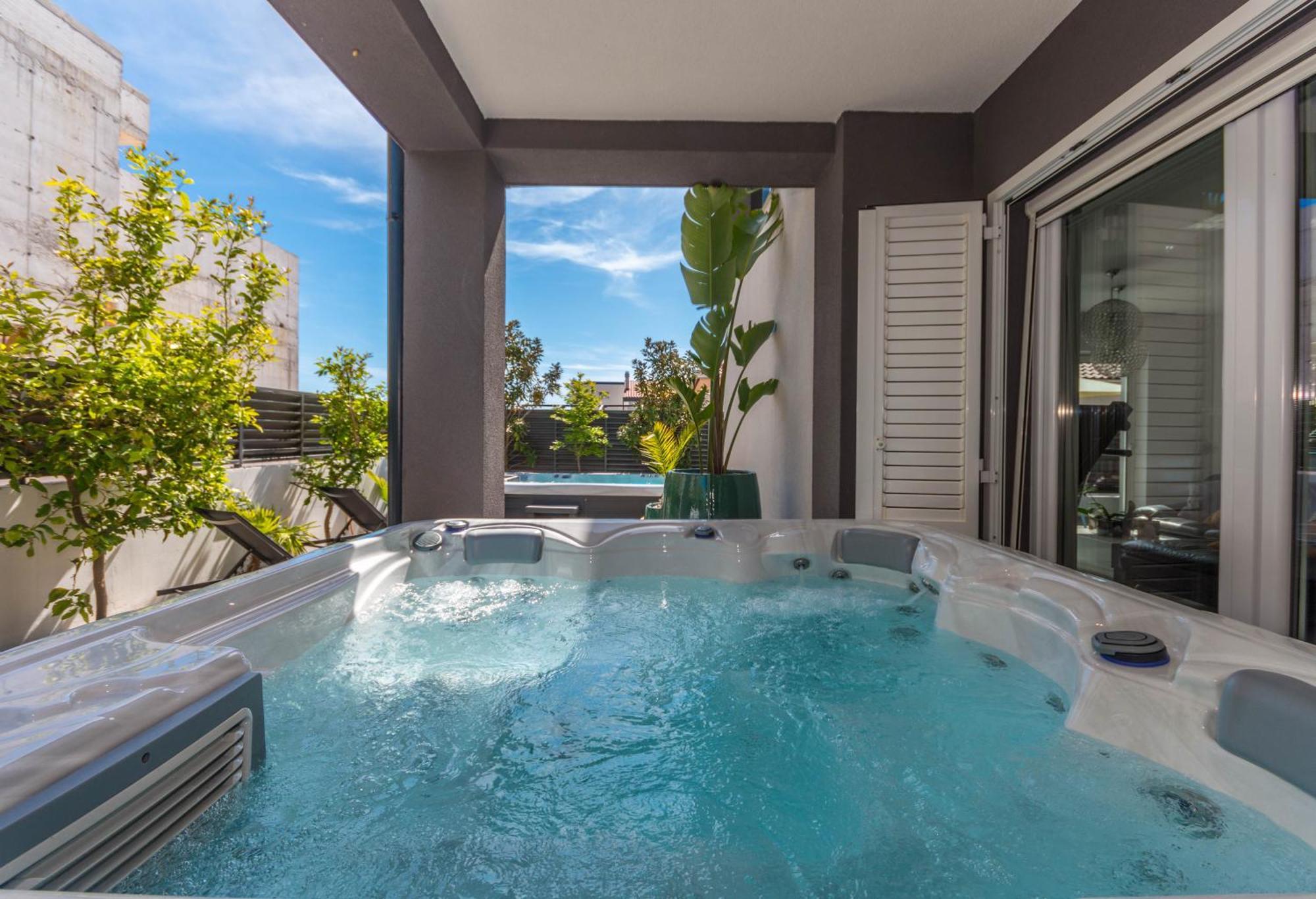 House With Pool Ledenko Apartment Biograd Na Moru Ngoại thất bức ảnh