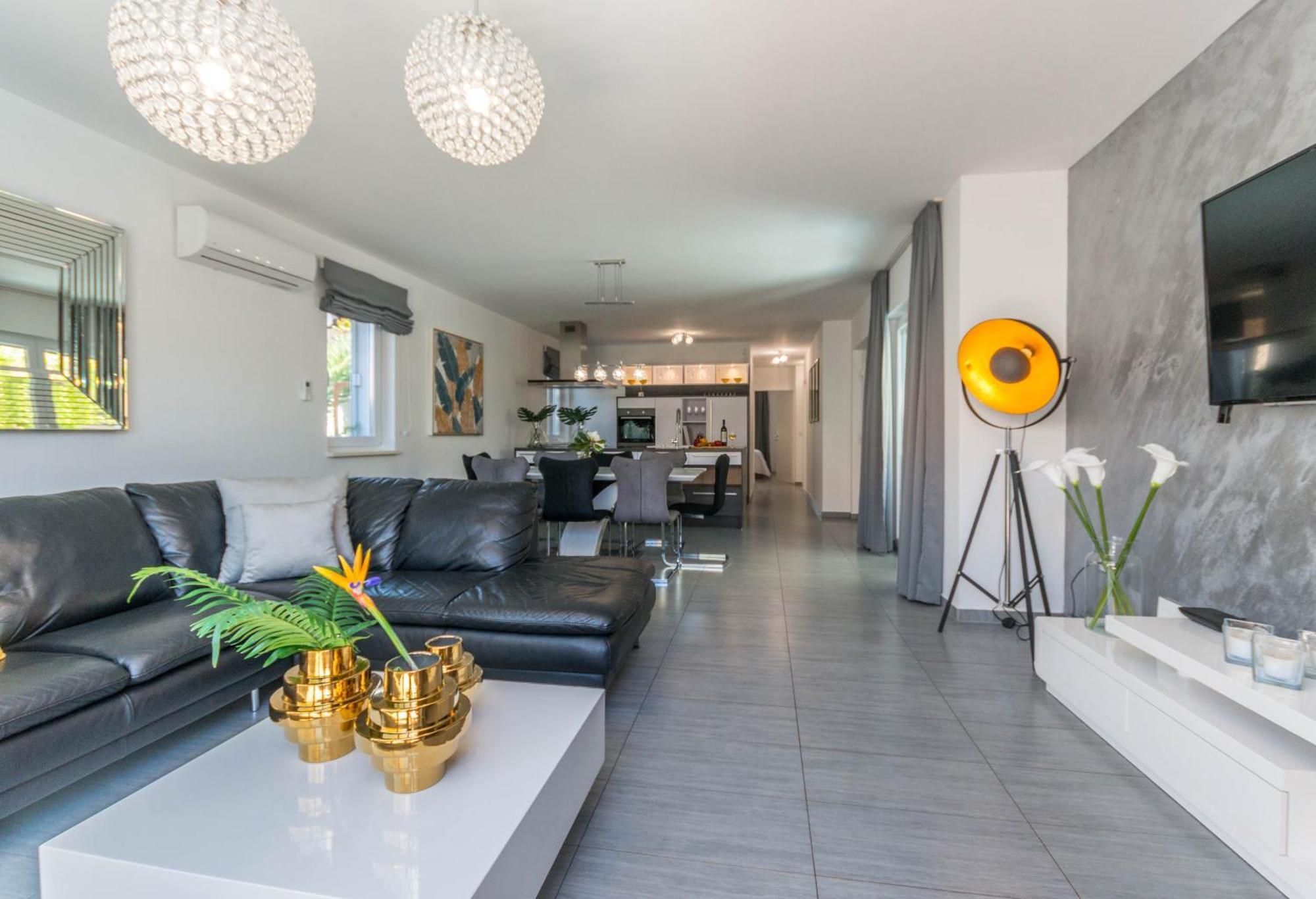 House With Pool Ledenko Apartment Biograd Na Moru Ngoại thất bức ảnh